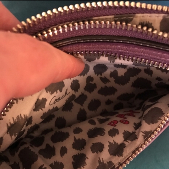 Coach Glam Ski Bunny Blue Tote matching Wrislet - Picture 7 of 8